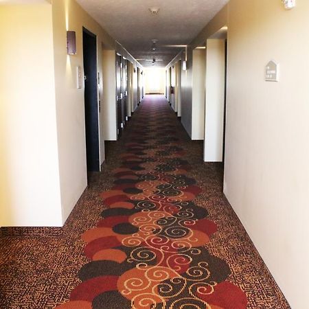 The Edgewood Hotel And Suites Fairbury Dış mekan fotoğraf