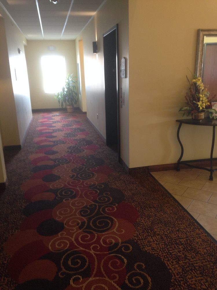 The Edgewood Hotel And Suites Fairbury Dış mekan fotoğraf